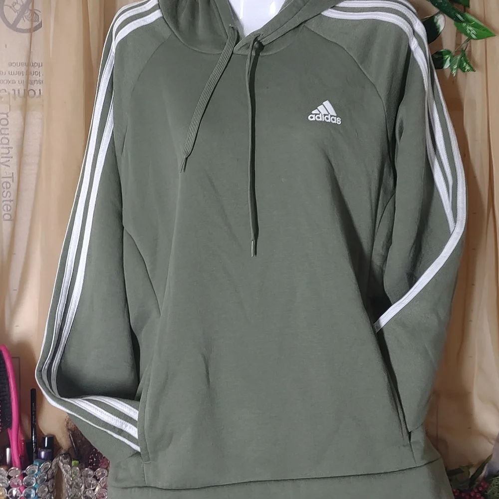 Adidas sweaters for women size M - Picture 4 of 4